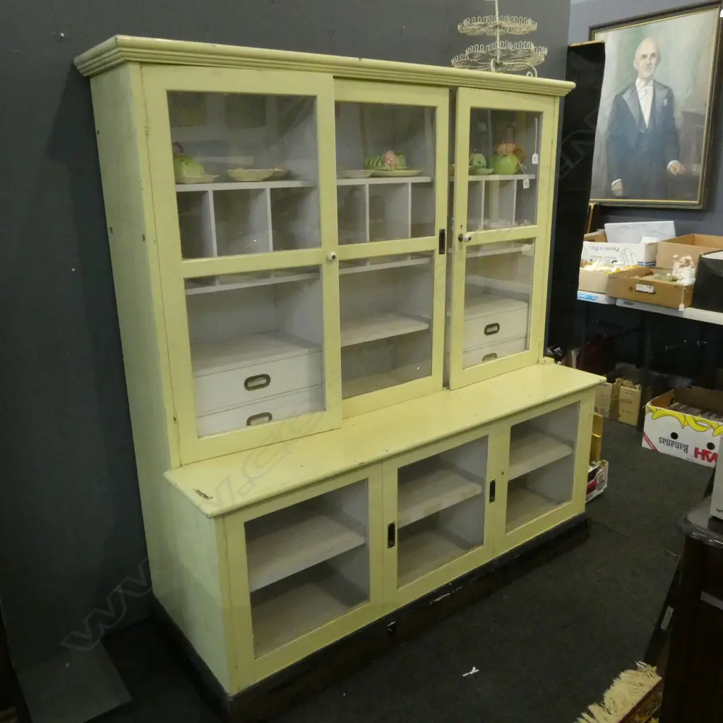 GLAZED CABINET 1560x580x1700mm Image 1++