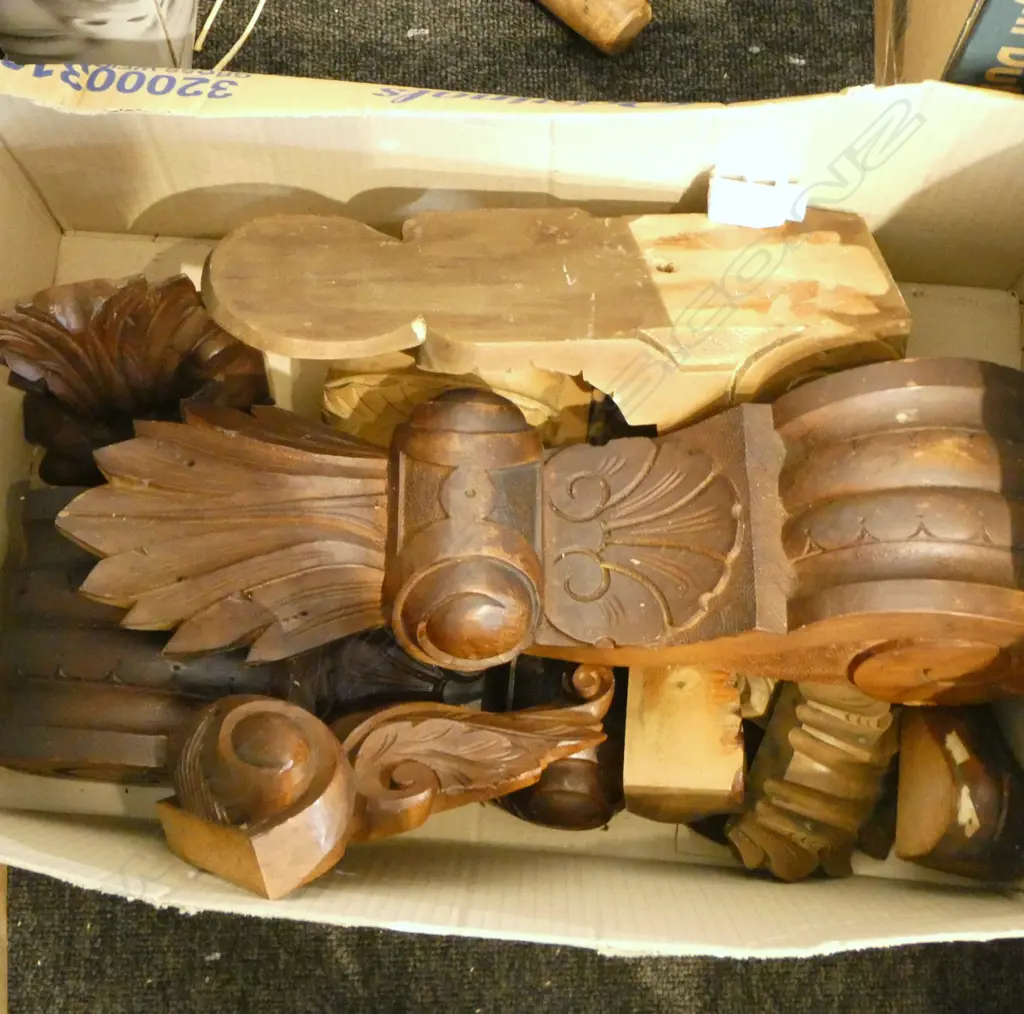 5 PRS CARVED WOODEN CORBELS Image 1++