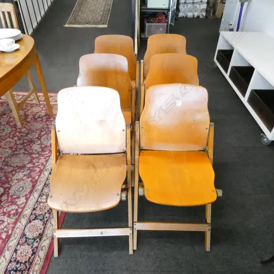 6 STORKLINE PLYWOOD FOLDING CHAIRS
