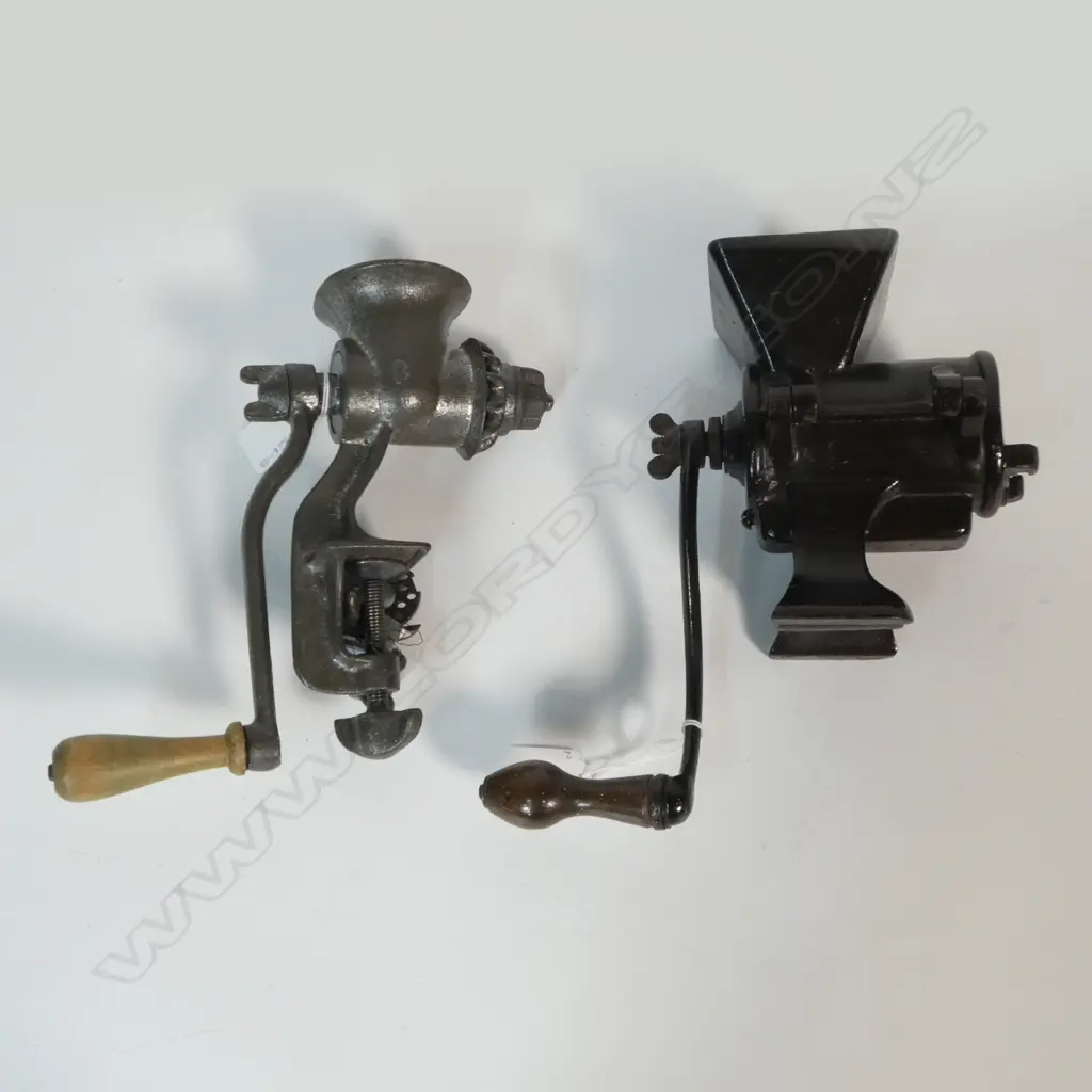 VINTAGE CAST IRON BEAUFORT MINCER H.210mm & CAST IRON SAUSAGE STUFFER (MISSING FUNNEL) H.240mm Image 1++