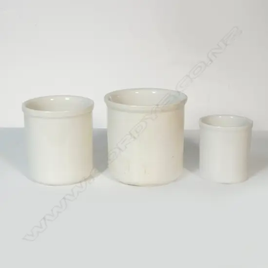 GRADUATED SET OF THREE STORAGE POTS LARGEST H.195 Dia.190mm