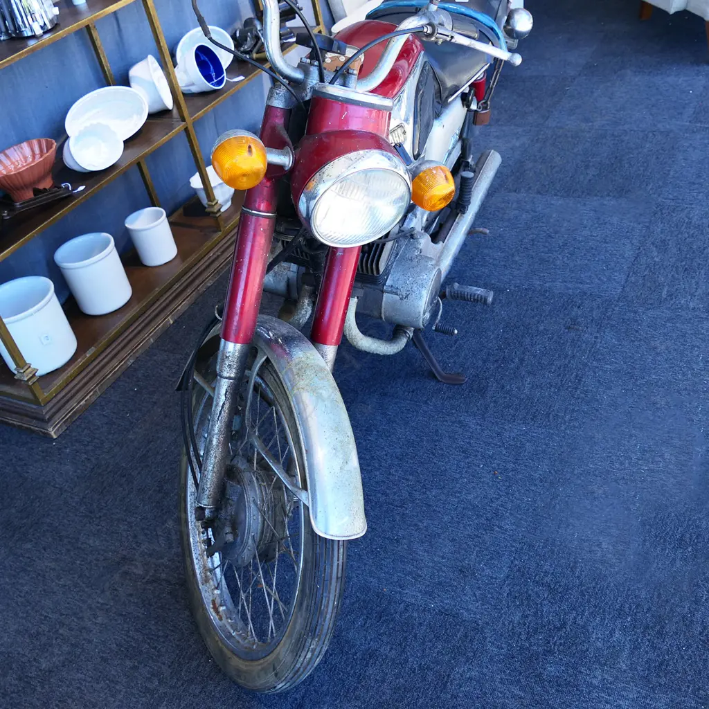 Ex. Hillsborough garage where it sat for 42 years. Clocking in at 15 Image 1++