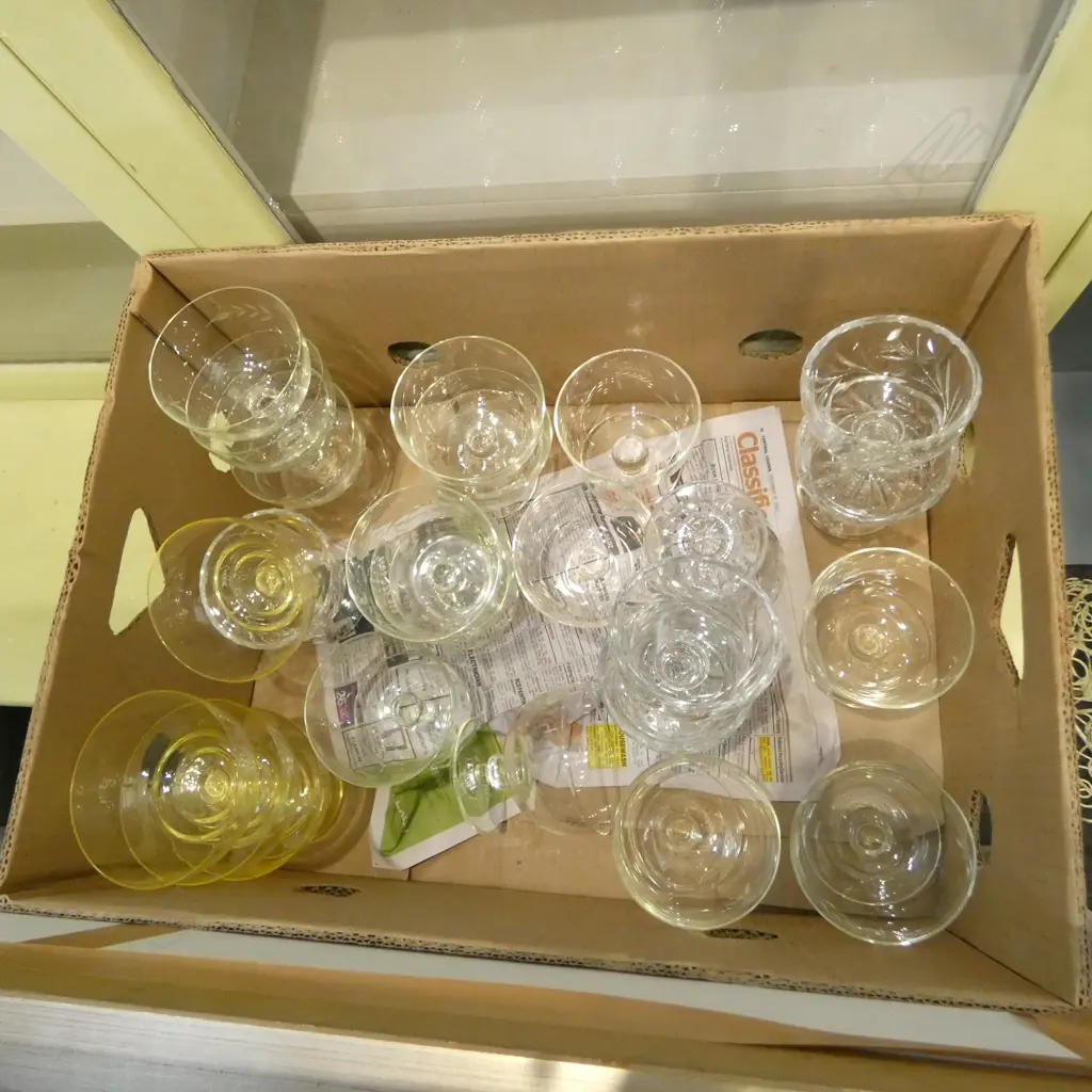 ASST. PARFAIT GLASSES Image 1++