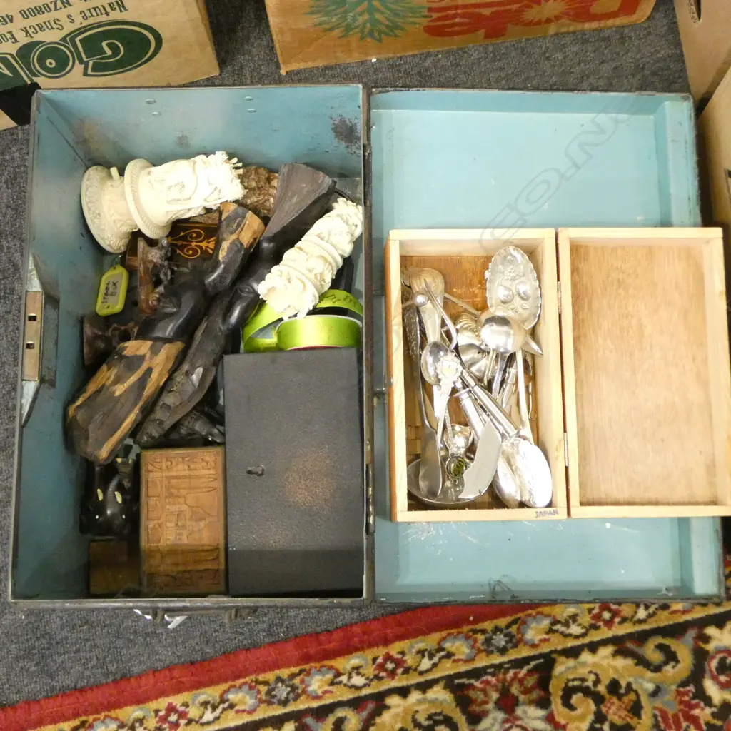 METAL BOX 410x270x245mm + ASST. CONTENTS Image 1++