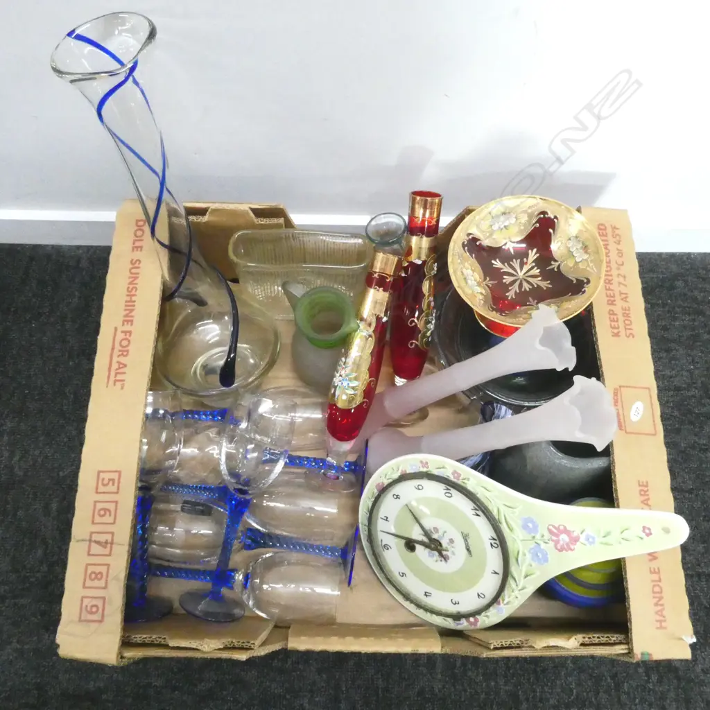 ASST. ART GLASS, WALL CLOCK Image 1++