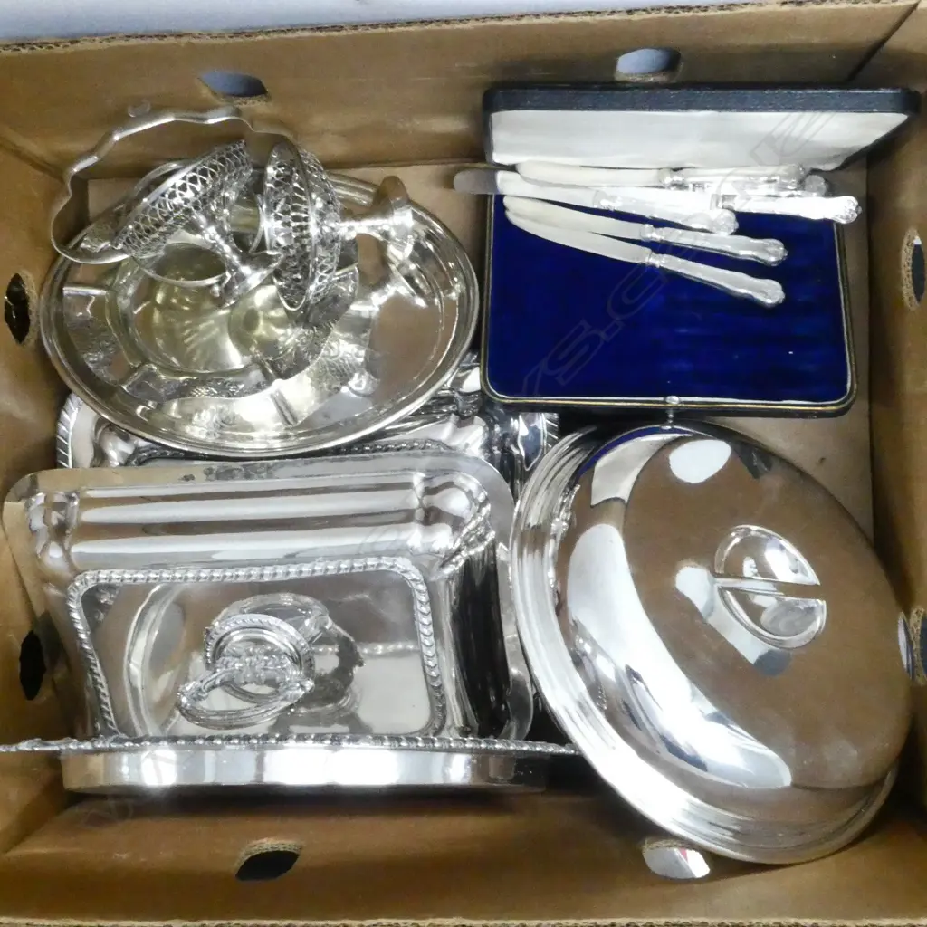 ASST EP; BOXED CUTLERY, 2 SERVING DISHES etc  Image 1++