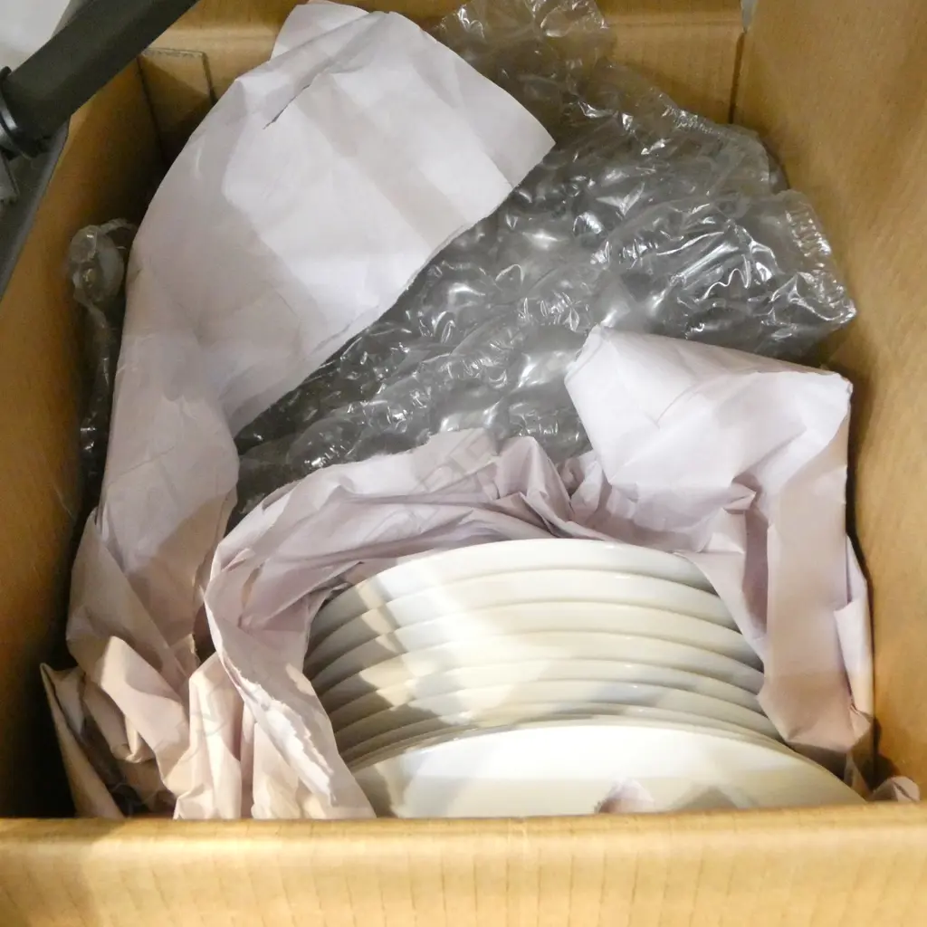 THOMAS DINNER PLATES Image 1++