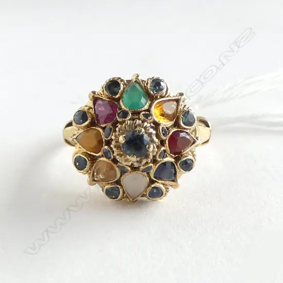 18CT GOLD AND GEMSTONE SET PRINCESS RING 6gm SIZE Q