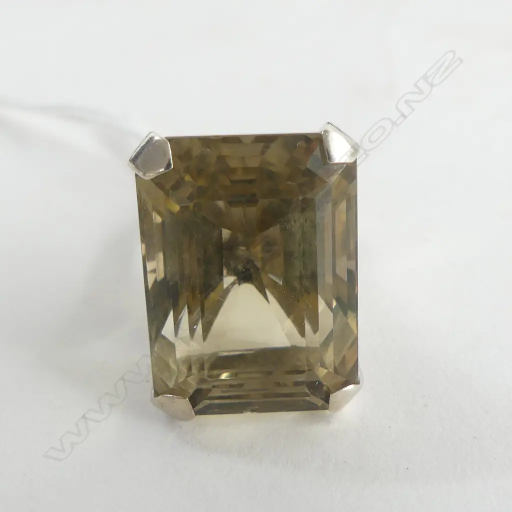 9CT WG LARGE CITRINE DRESS RING 17mm x 23mm, 16.9grms SIZE O Image 1++