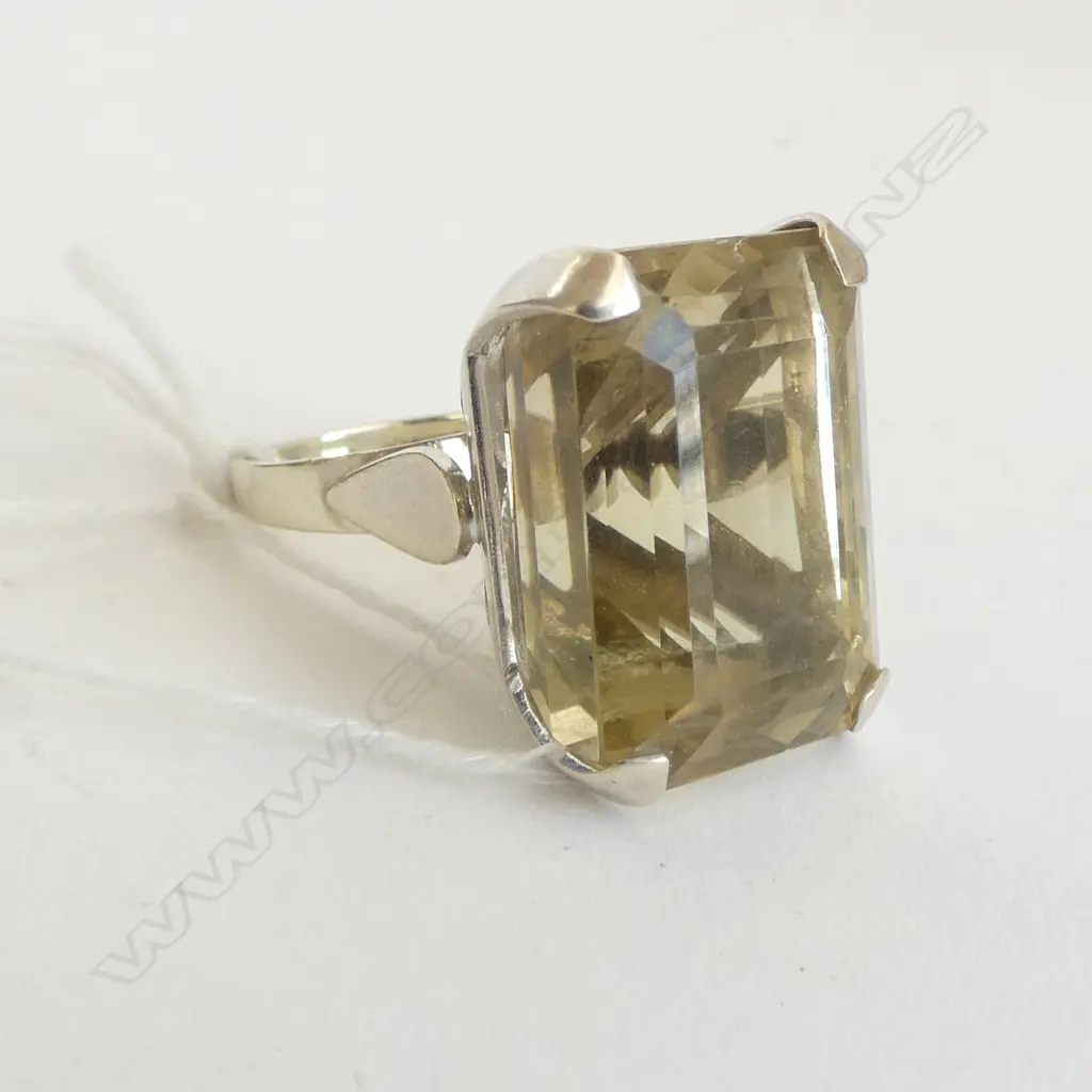 9CT WG LARGE CITRINE DRESS RING 17mm x 23mm, 16.9grms SIZE O Image 1++