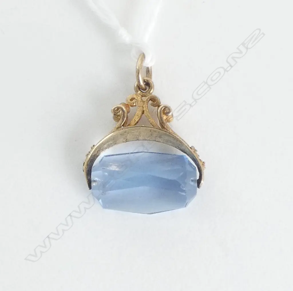 **RTV** 9ct FOB SPINNER blue stone 2.7gm hallmarked Image 1++