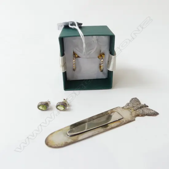 S/SILVER BILL CLIP 8G & 2 PRS S/SILVER EARINGS 