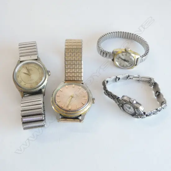 BAG OF 4 VINTAGE WRISTWATCHES