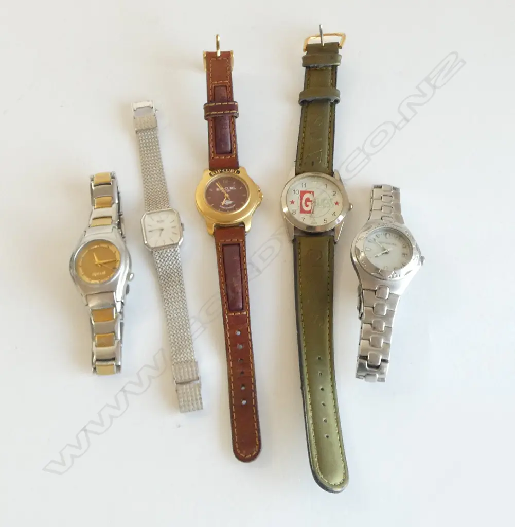 5 LADIES WRISTWATCHES Image 1++