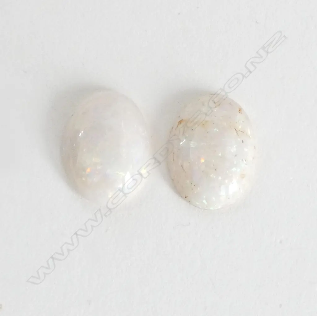 PR MILKY OPALS, CABACHON CUT, 8.4ct FAULTS Image 1++