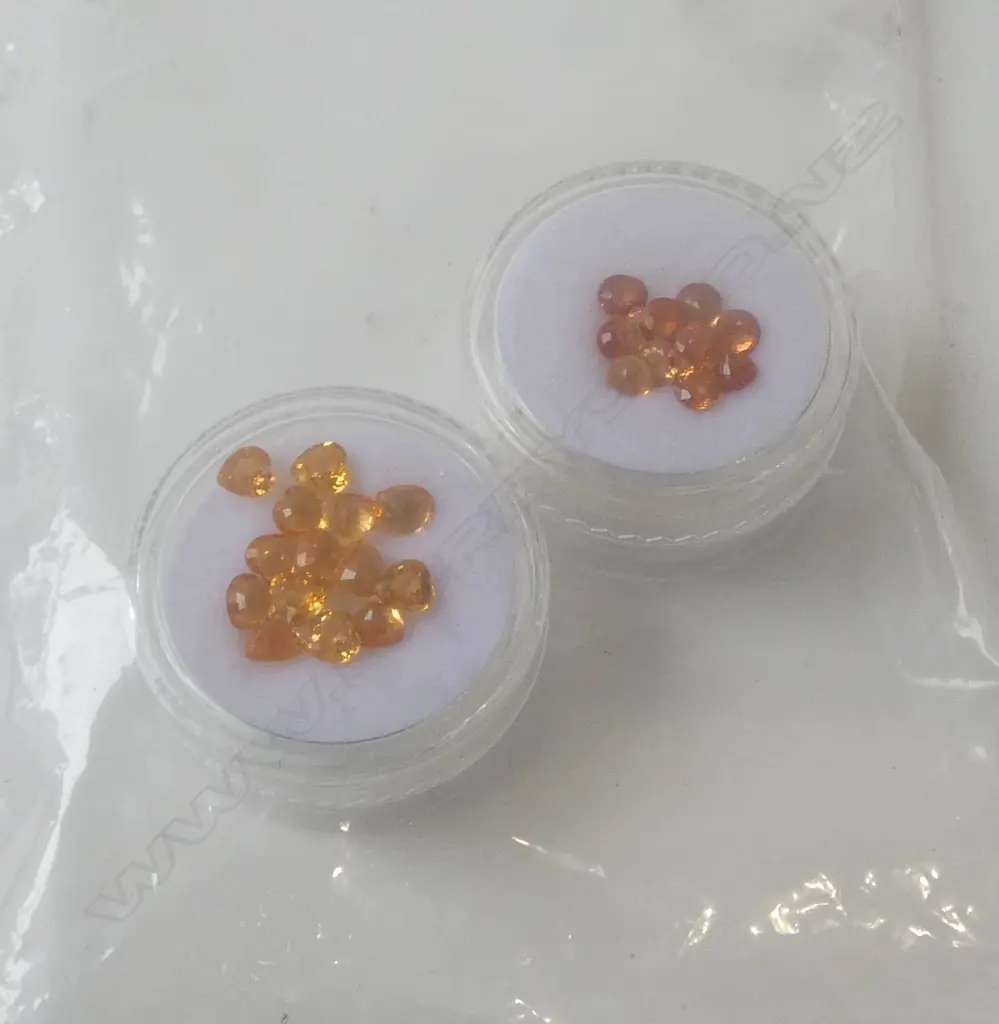 ASST. FACET CUT ORANGE SAPPHIRES 14 x heart/ 10 x round Image 1++
