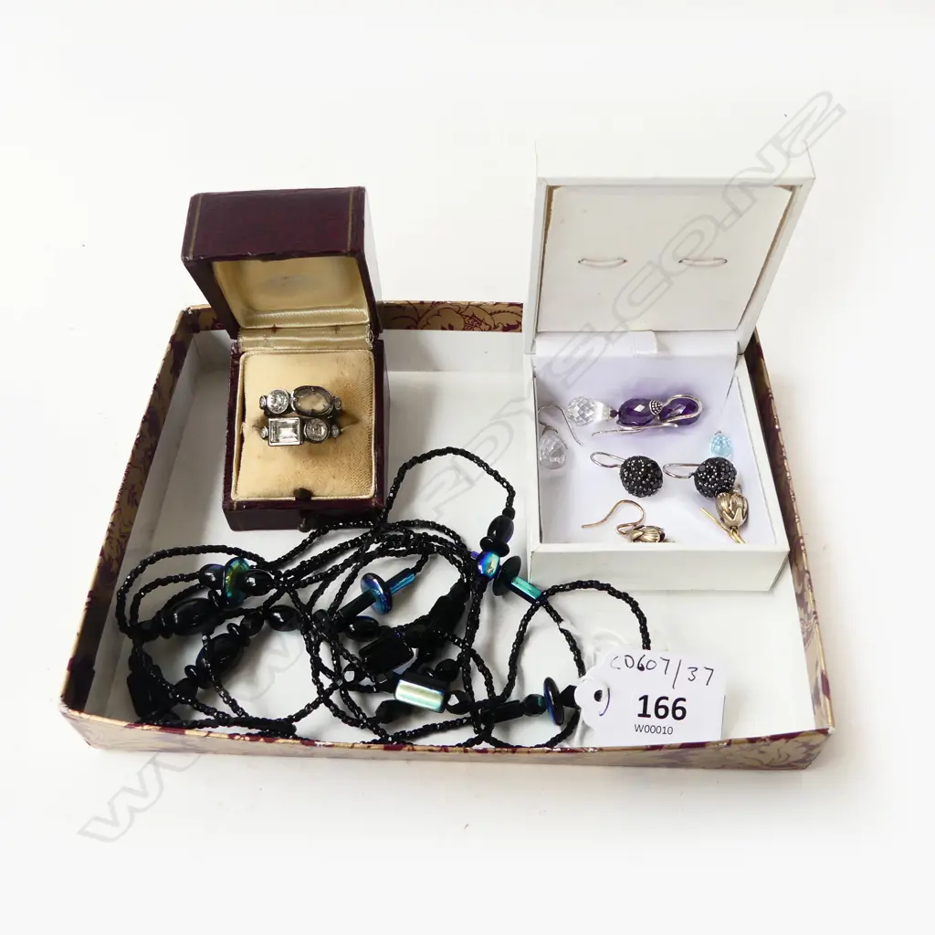 COSTUME JEWELLERY; RING, BEAD NECKLACE, 4 PRS EARRINGS Image 1++
