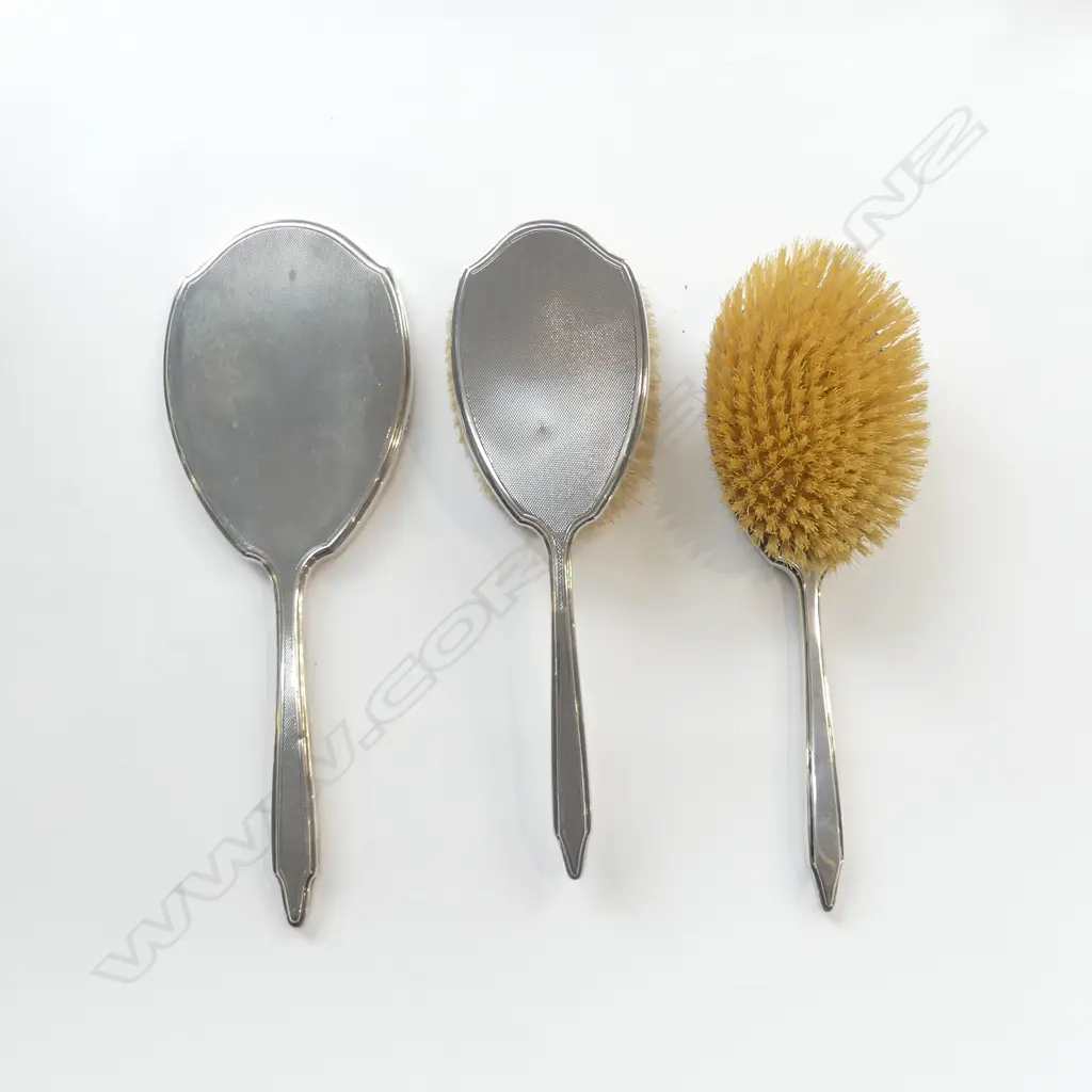 3 PCE STG SILVER DRESSING SET Image 1++