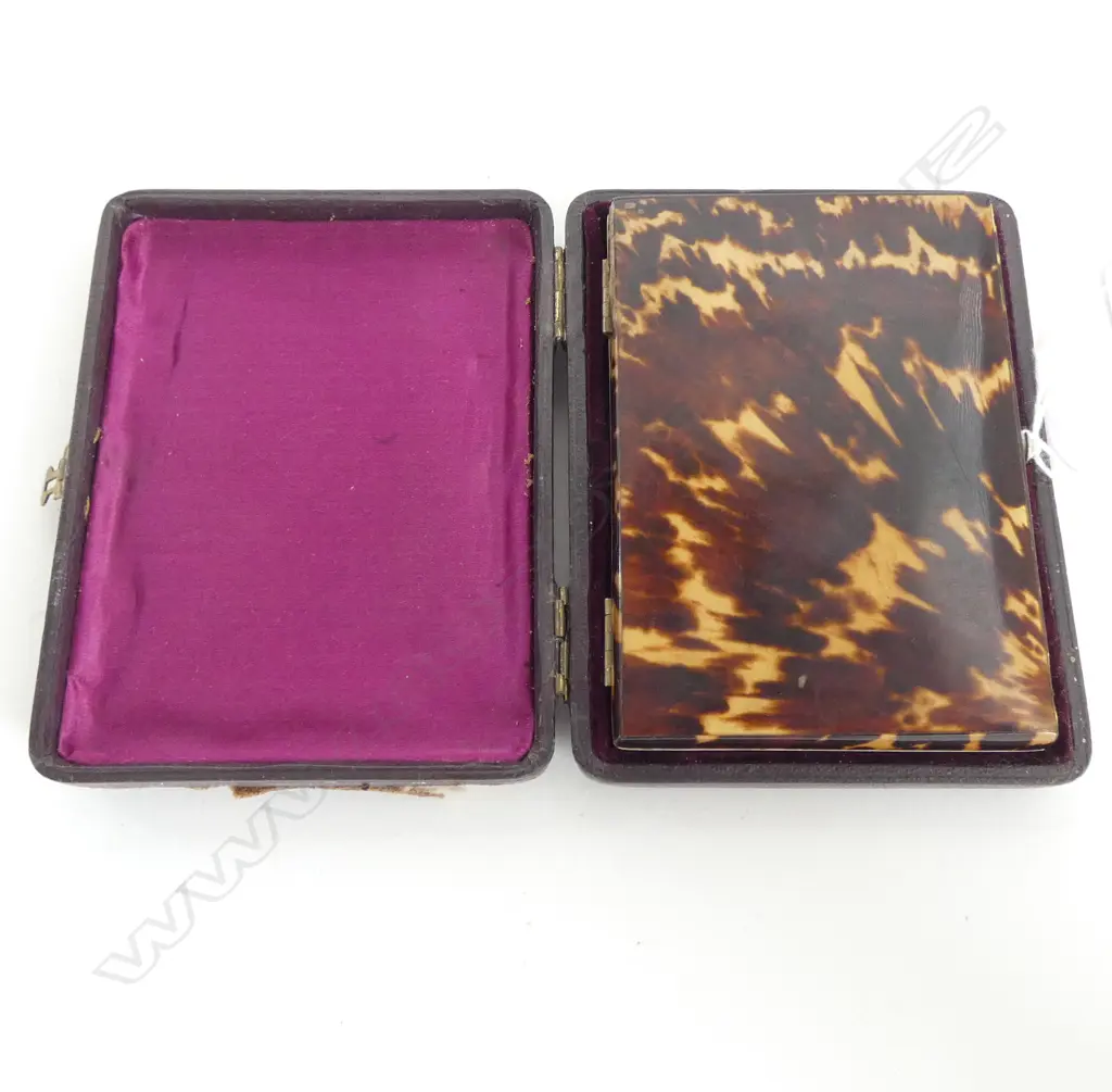 VICTORIAN TORTOISESHELL & SILVER CARD CASE some chips to edges IN ORIGINAL LEATHER CASE some faults Image 1++