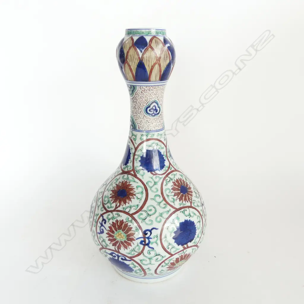 CHINESE WUCAI VASE H.430mm Image 1++