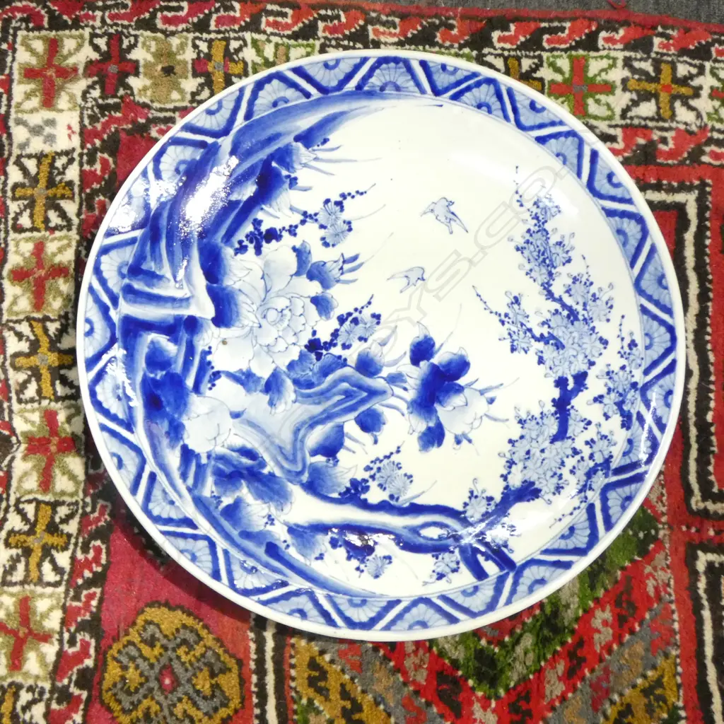 V. LGE VINTAGE JAPANESE BLUE & WHITE CHARGER 605mm dia Image 1++