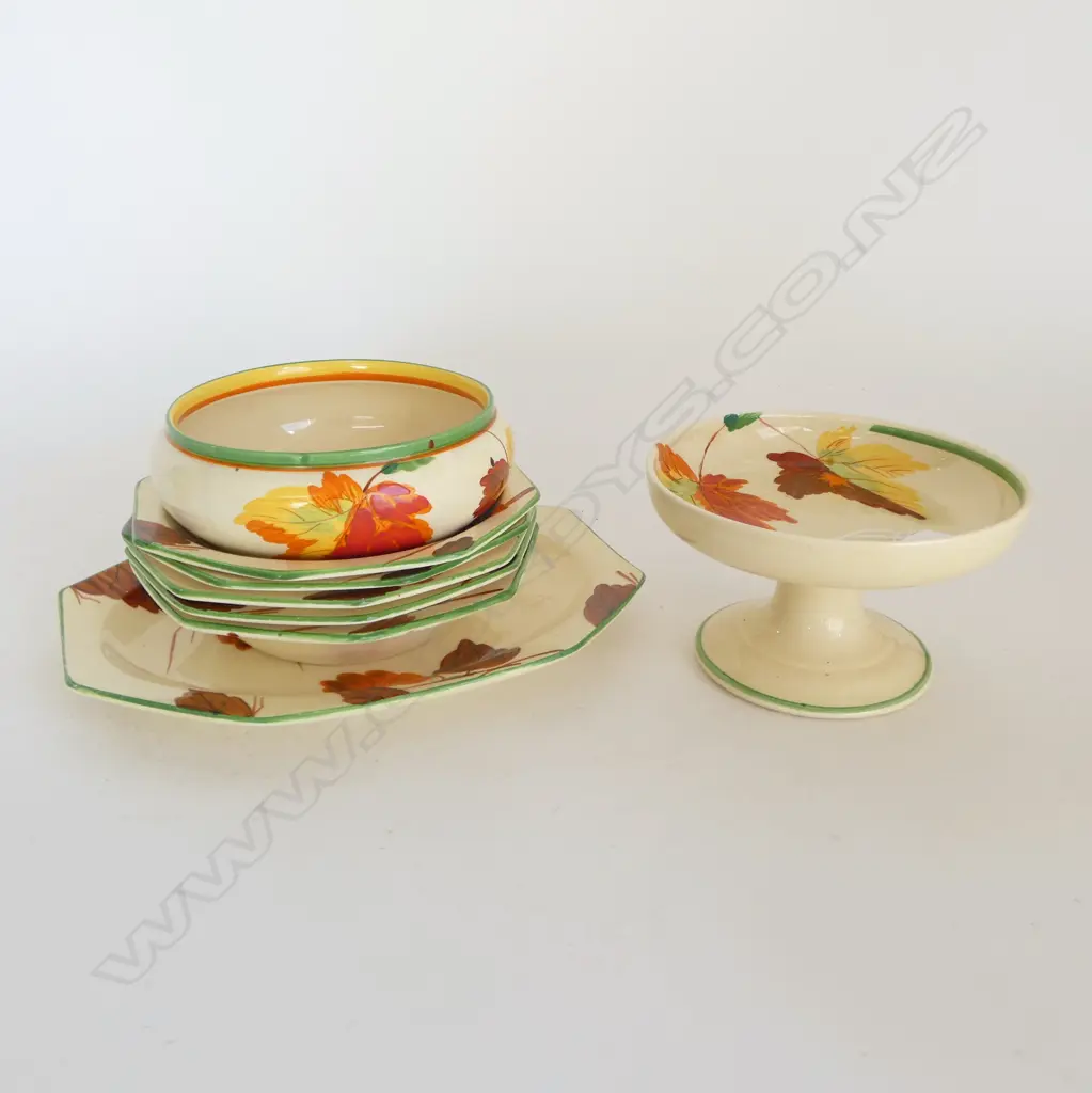 6 OCTAGANAL DISHES SMALL COMPORT DIA 130 & BOWL DIA 130MM Image 1++