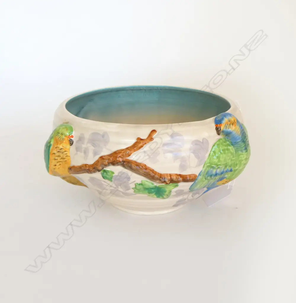 CLARICE CLIFF PARROT MOULDED BOWL Dia.230mm Image 1++