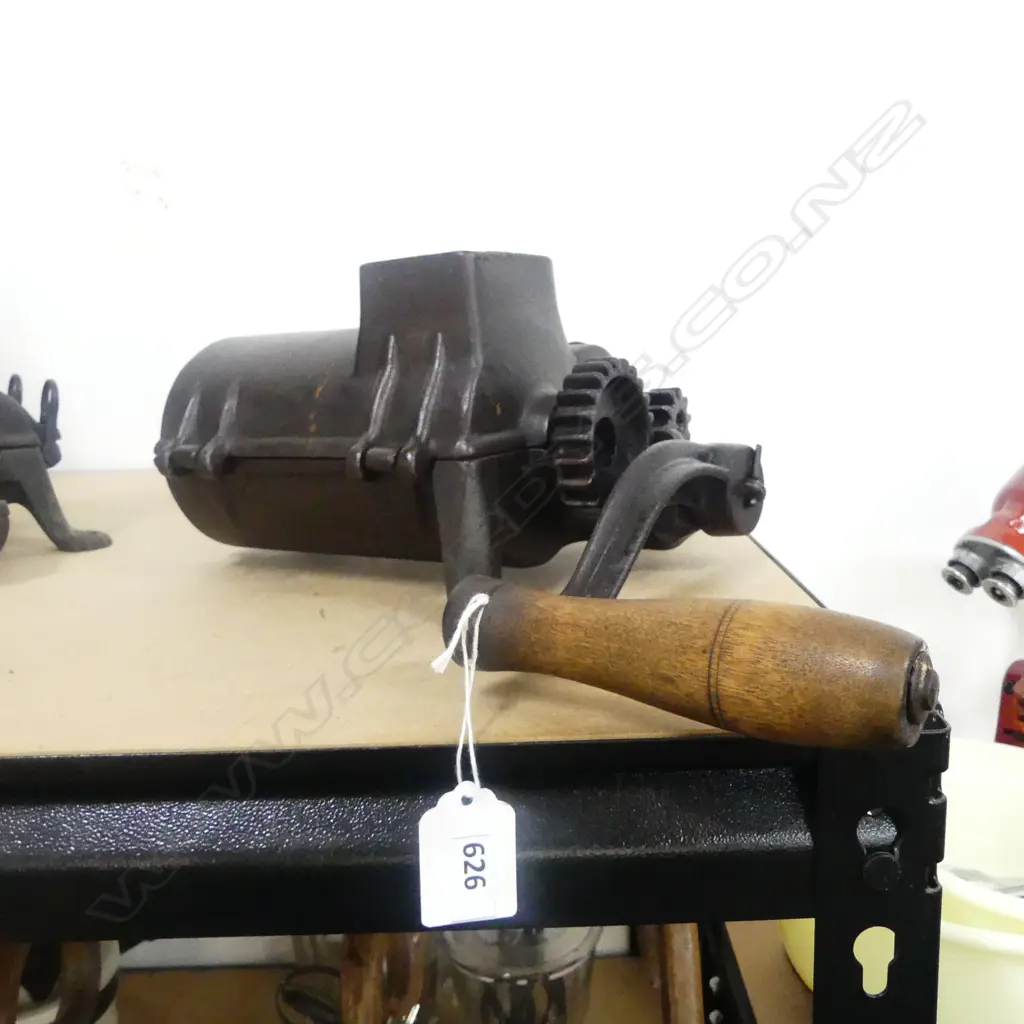 (3537) ANTIQUE 1859 CAST IRON MEAT CUTTER L.360mm Image 1++