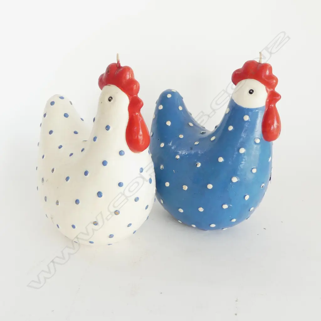 2 LGE WAX CHICKEN CANDLES as new have been used as decorations Image 1++
