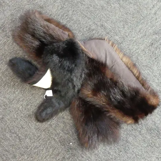 VINTAGE FUR STOLE + OTHER FUR