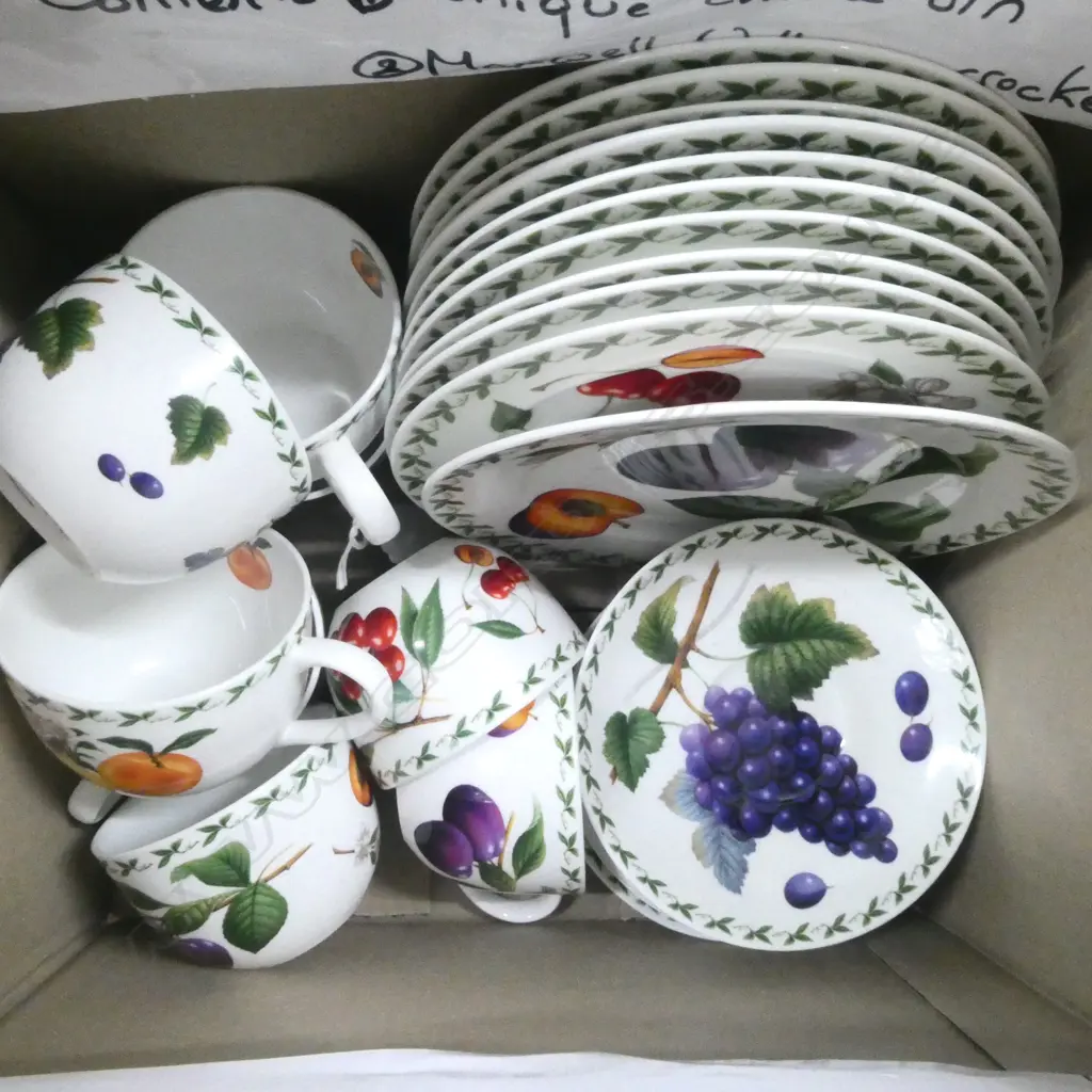 8 MAXWELL & WILLIAMS 'ORCHARD FRUITS' TRIOS + 3 EXTRA PLATES Image 1++