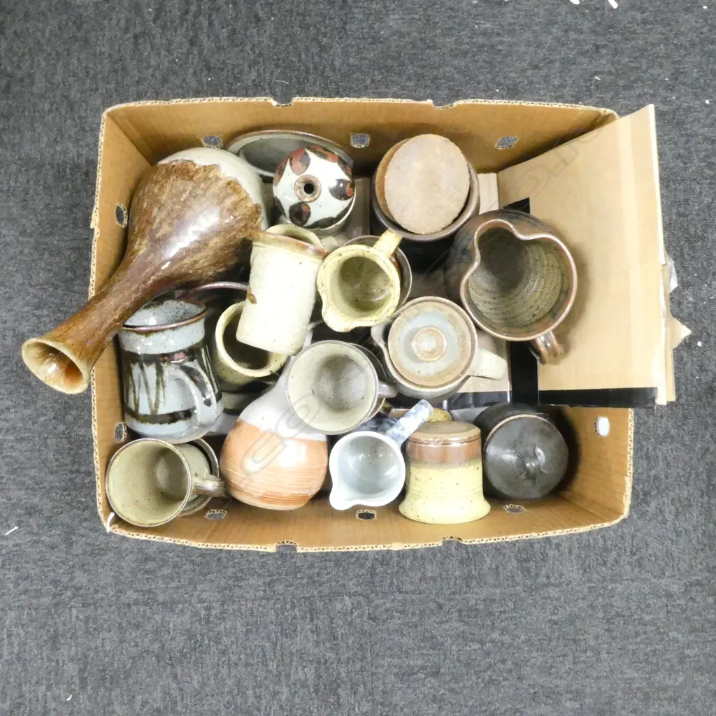 ASST. STUDIO POTTERY Image 1++