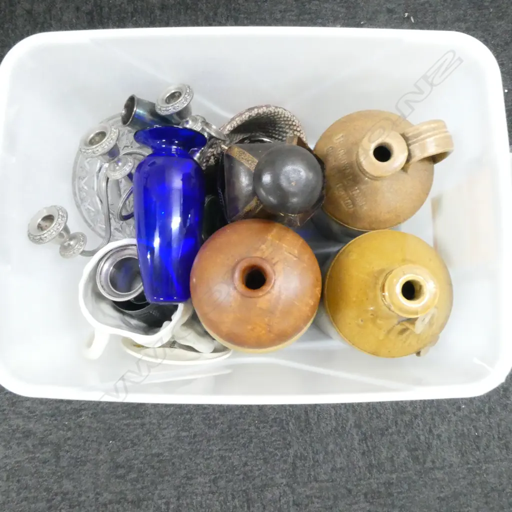 CROCKS ETC Image 1++