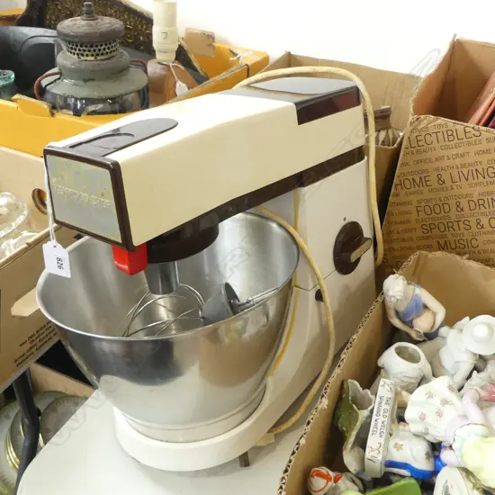 KENWOOD CHEF ELECTRIC MIXER