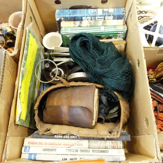 ASST. ITEMS FLY FISHING INTEREST