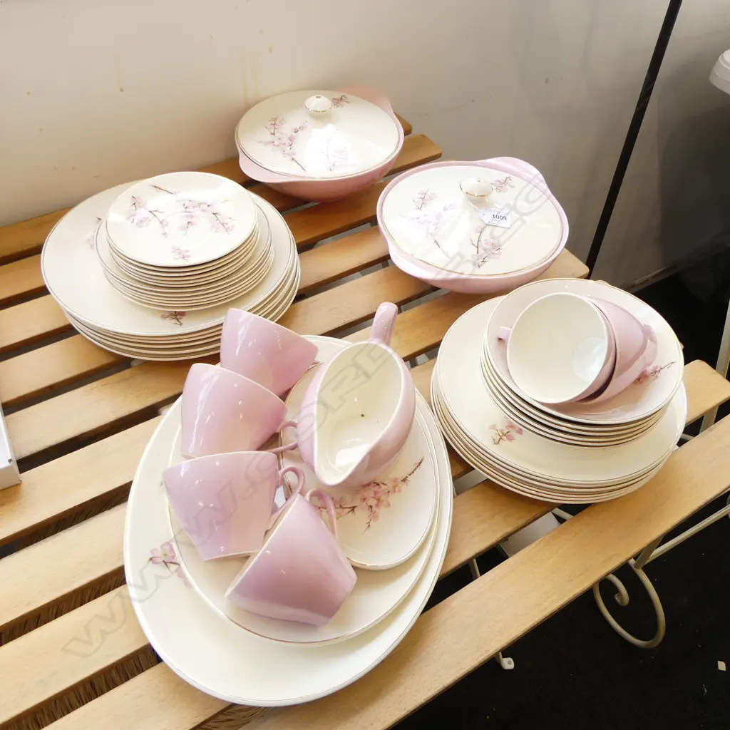 MID CENTURY CHERRY BLOSSOM DINNER SET J&G MEAKIN UK COMPLETE 6 PLACE SETTING & EXTRAS 44PCS Image 1++