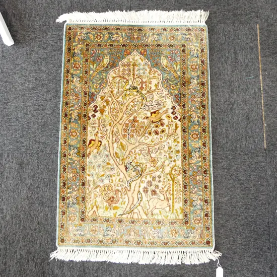 PERSIAN HANDKNOTTED ALL SILK PRAYER RUG tree of life design 840 x 560mm