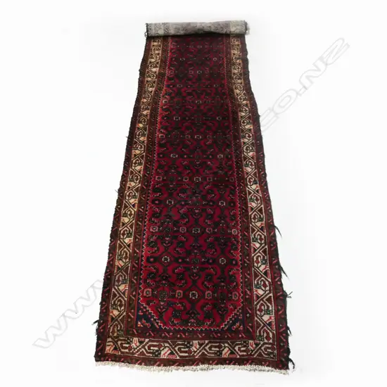 HAND KNOTTED ALL WOOL HAMADAN RUNNER 3440x830mm, BLEED & LOSSES TO EDGES