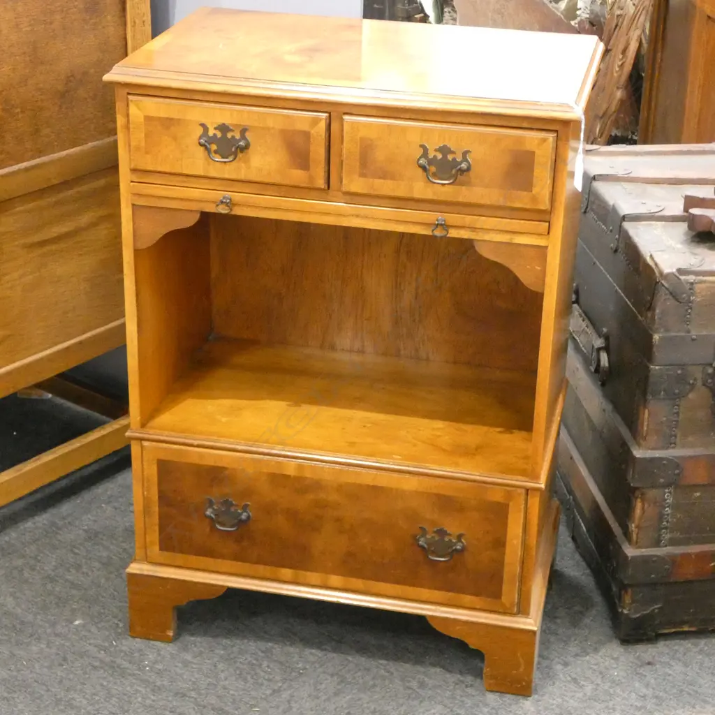 WALNUT CABINET 530x330x765mm Image 1++