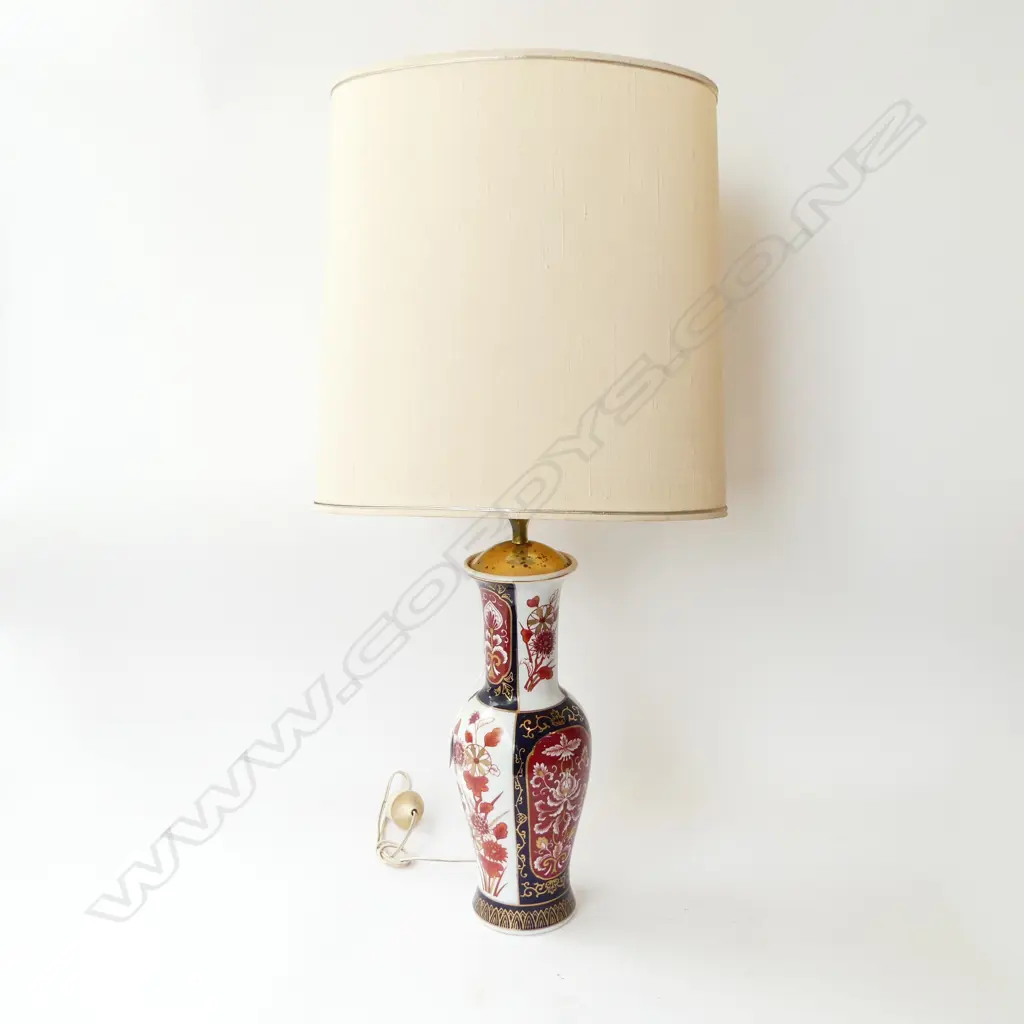 IMARI TABLE LAMP (FIXING NEEDS REPLACEMENT) H.800mm Image 1++
