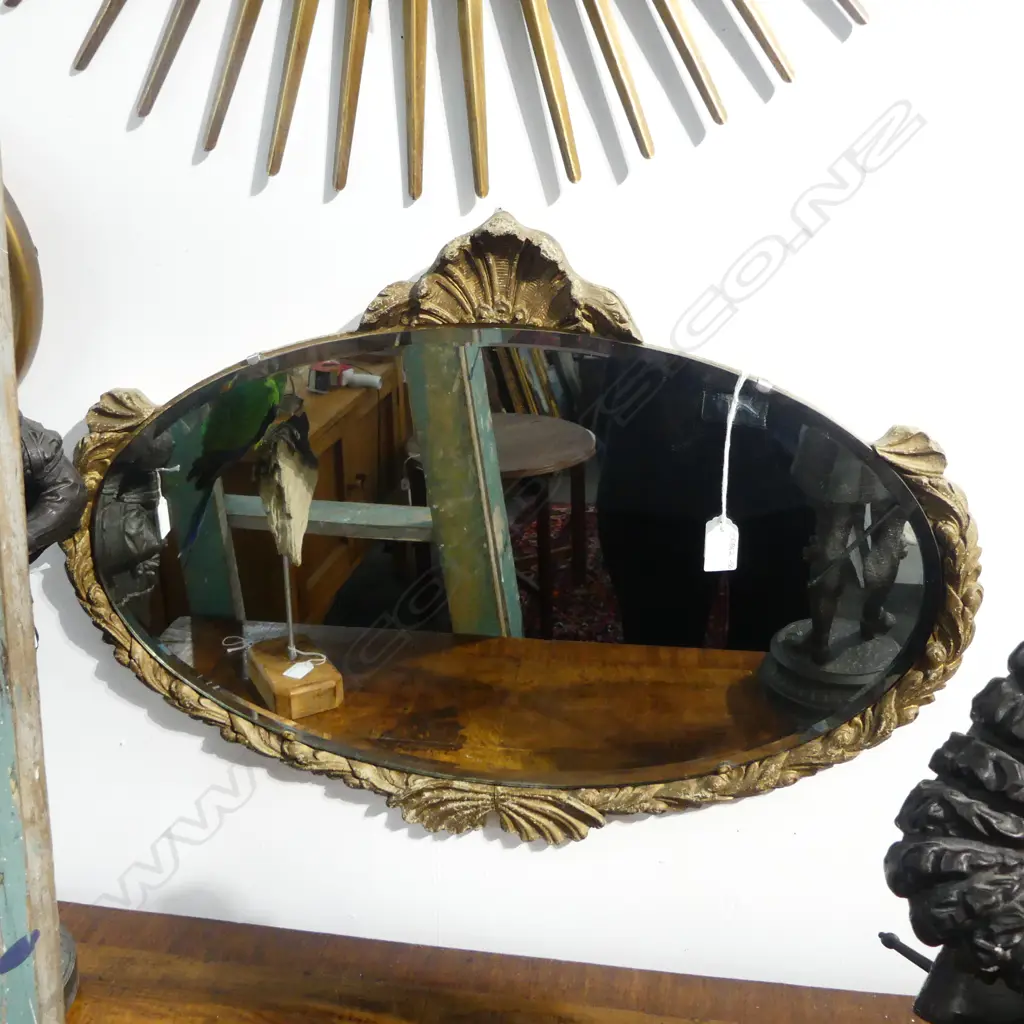 VINTAGE GILT FRAMED MIRROR 700mm Image 1++