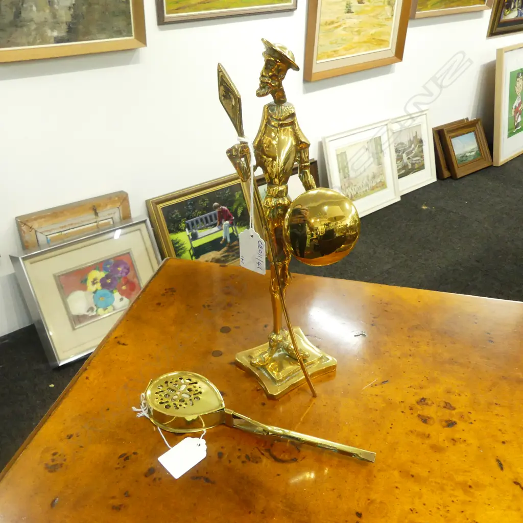 BRASS FIGURE H290 & BRASS GADGET L220MM Image 1++