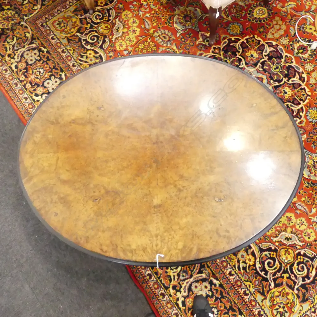 VICTORIAN WALNUT OVAL OCCASIONAL TABLE 1100x830x705mm Image 1++