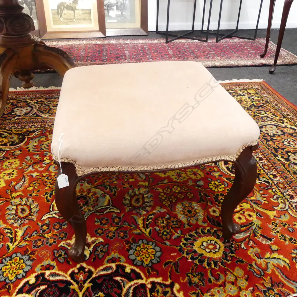 VICTORIAN STOOL, PINK VELVET UPHOLSTERY 530x560x430mm Image 1++