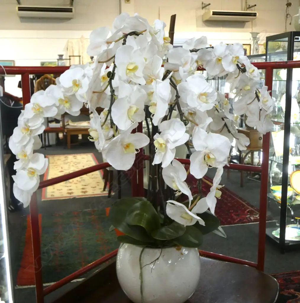 LG FAUX WHITE ORCHID PLANT H.900mm Image 1++