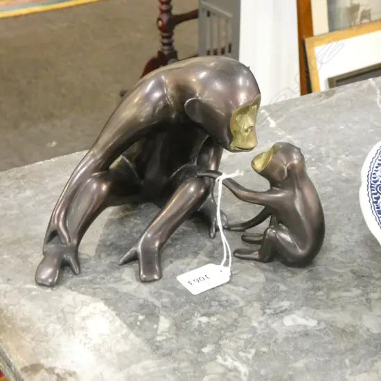 LOET VANDERVEEN BRONZE MONKEY MOTHER & CHILD, SIGNED 637/750, H.135mm