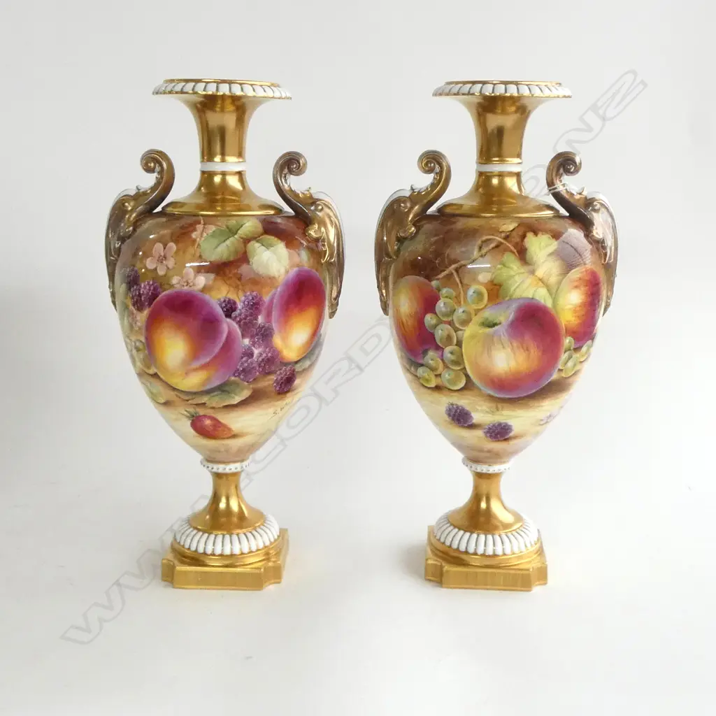 PR MODERN ROYAL WORCESTER HANDPAINTED URNS, SIGNED BY S. WOOD H.315mm Image 1++