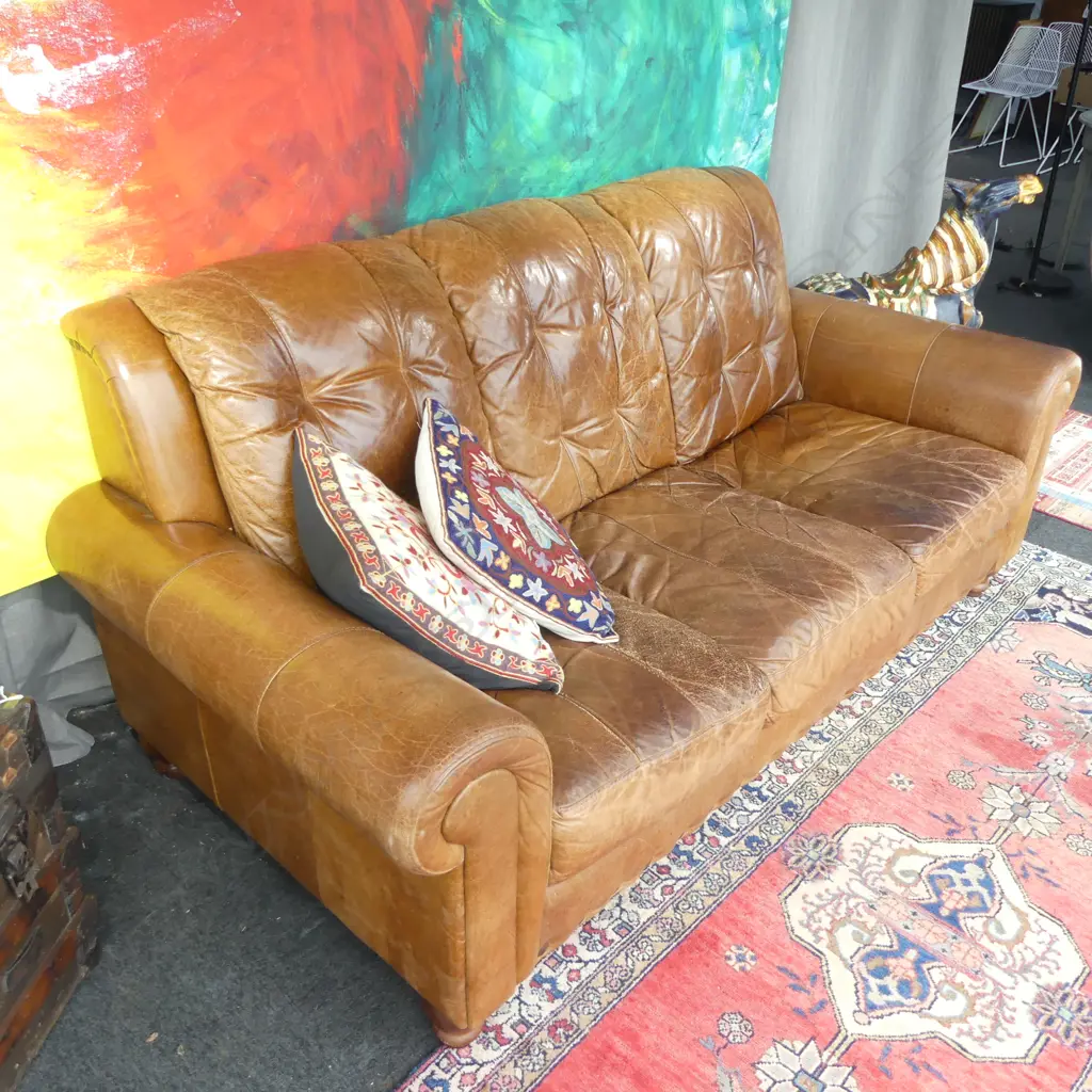 3 SEATER LEATHER SOFA 2050x1000x900mm some wear Image 1++