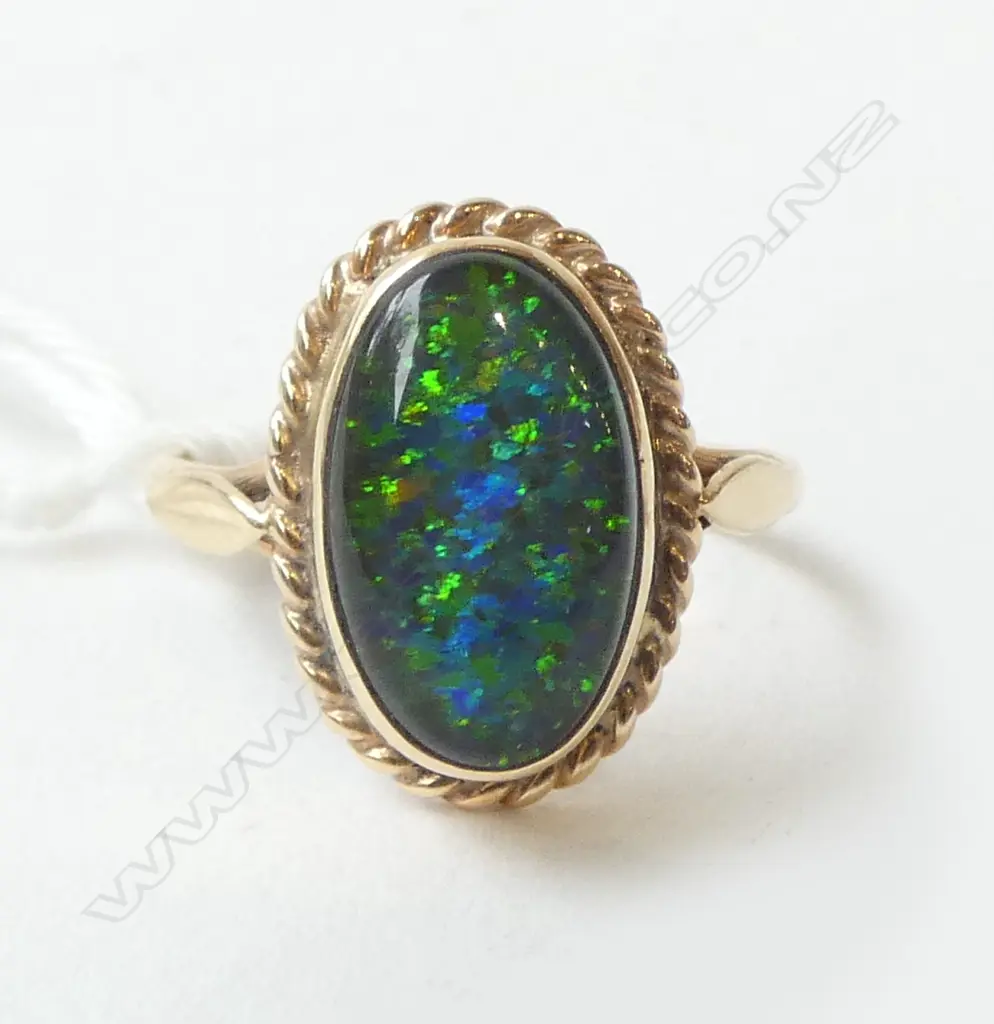 18CT OPAL DOUBLET RING, 2.1grms SIZE M Image 1++