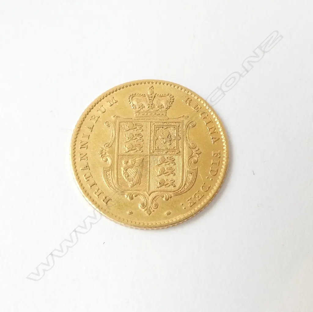 1851 UK HALF SOVEREIGN Image 1++